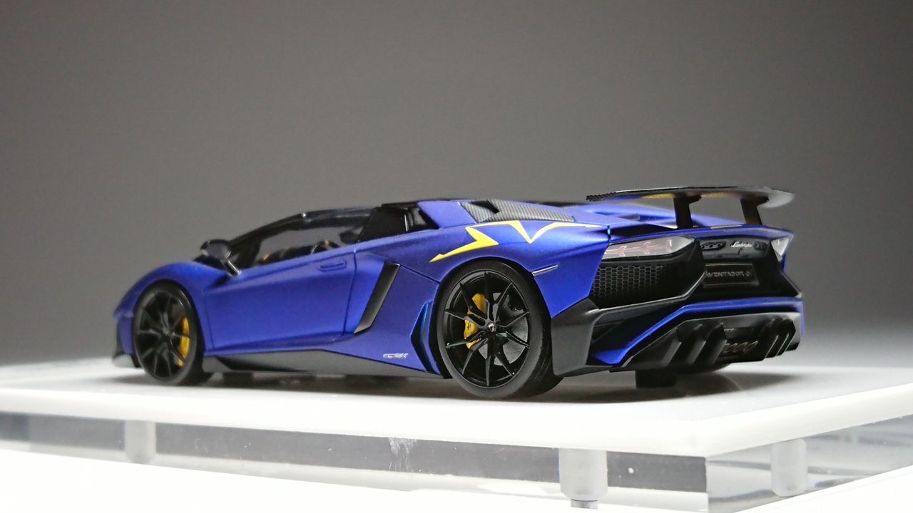 直販モデルでも良かったのでは.Eidolon 1/43 Lamborghini Aventador