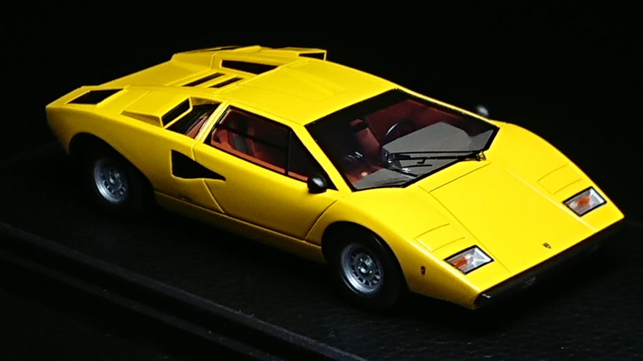 子供の頃の. Eidolon 1/43 Lamborghini Countach LP400 Yellow