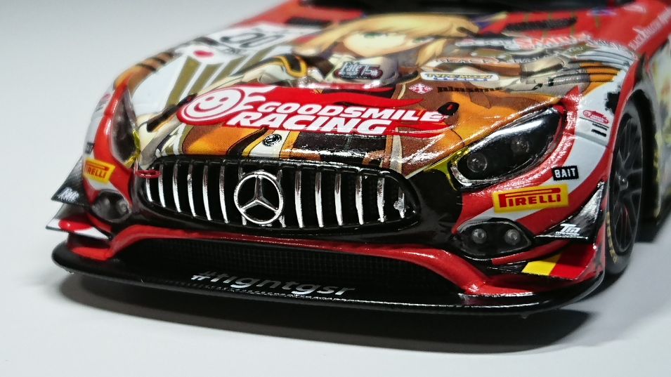 企み..Spark 1/43 GOODSMILE RACING & TYPE -MOON RACING