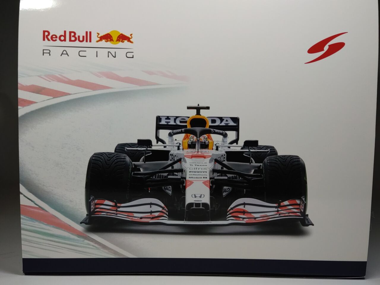 超～久々.....Spark 1/18 Red Bull Racing Honda RB16B 2nd Turkish GP