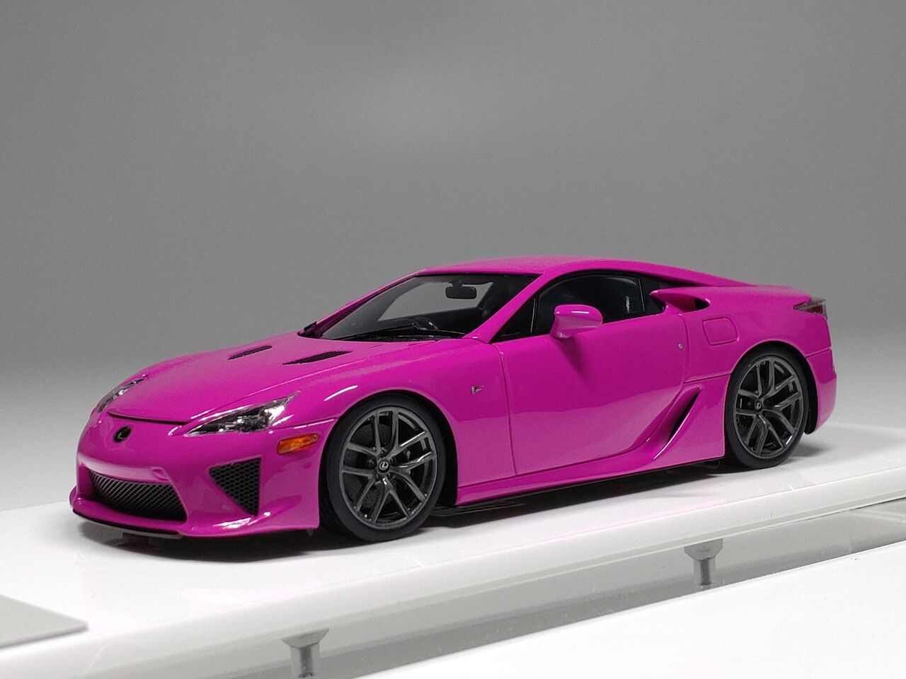 希少！レクサス LFA  ノベルティジグソーパズル 未開封 新品☆LEXUS 希少！レクサス LFA ノベルティジグソーパズル 未開封 新品☆LEXUS