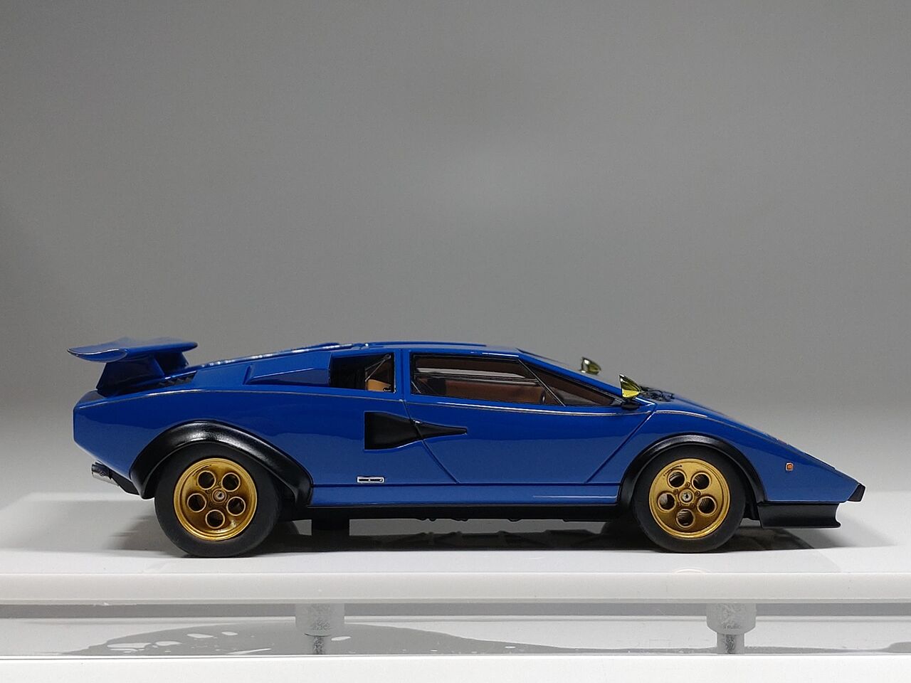 偶然にも.EIDOLON 1/43 Lamborghini Countach LP500S Ch 偶然にも.EIDOLON 1/43 Lamborghini Countach LP500S Ch