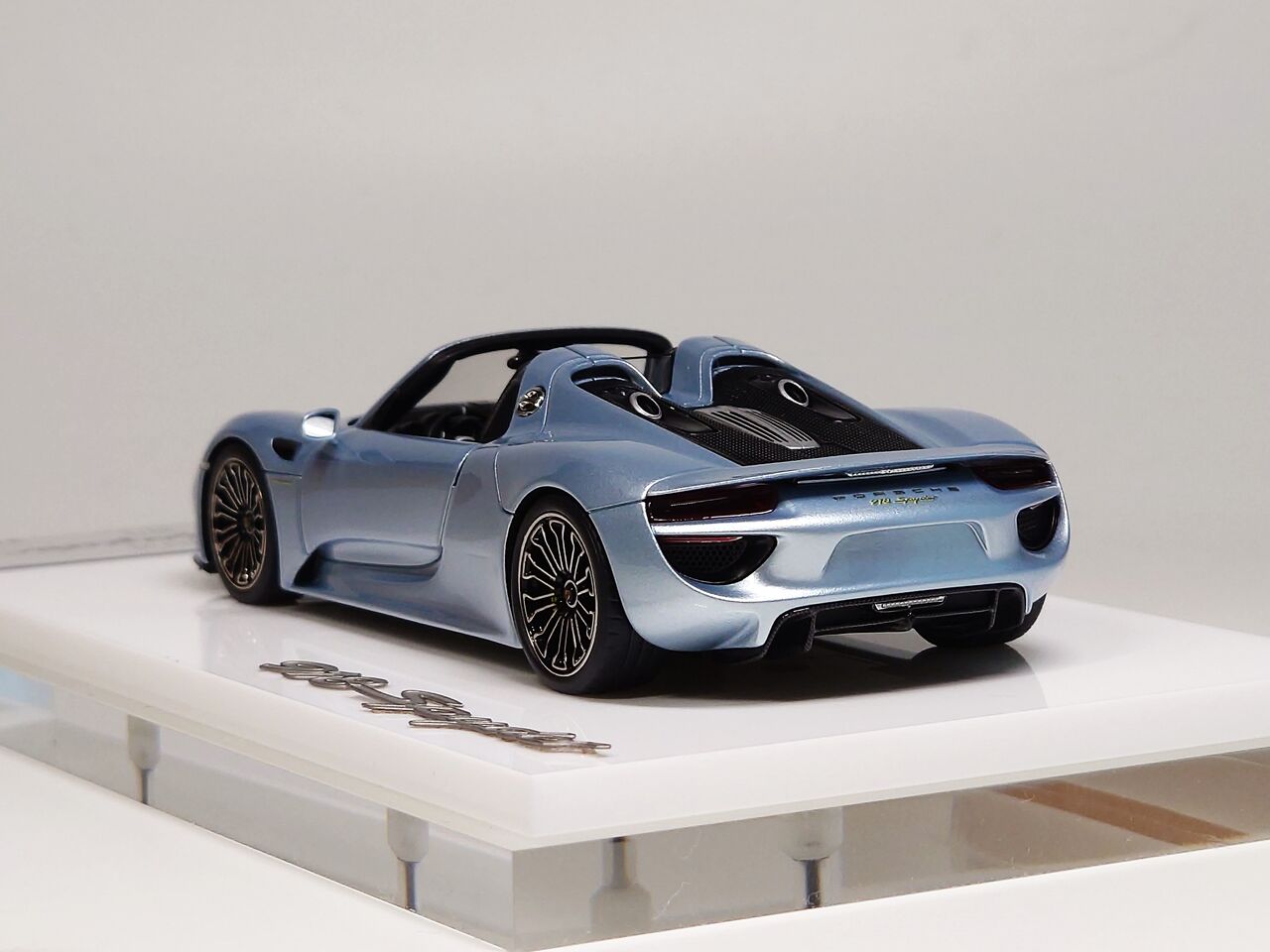 ダメもとでEIDOLON COLLECTION 1/43 Porsche 918 Spyder ダメもとでEIDOLON COLLECTION 1/43 Porsche 918 Spyder