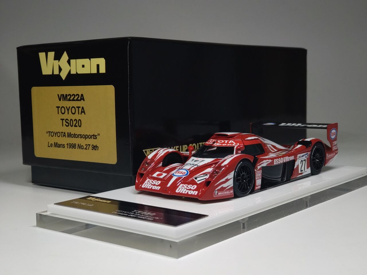 思わず3台揃えたくなるVision 1/43 TOYOTA TS020 