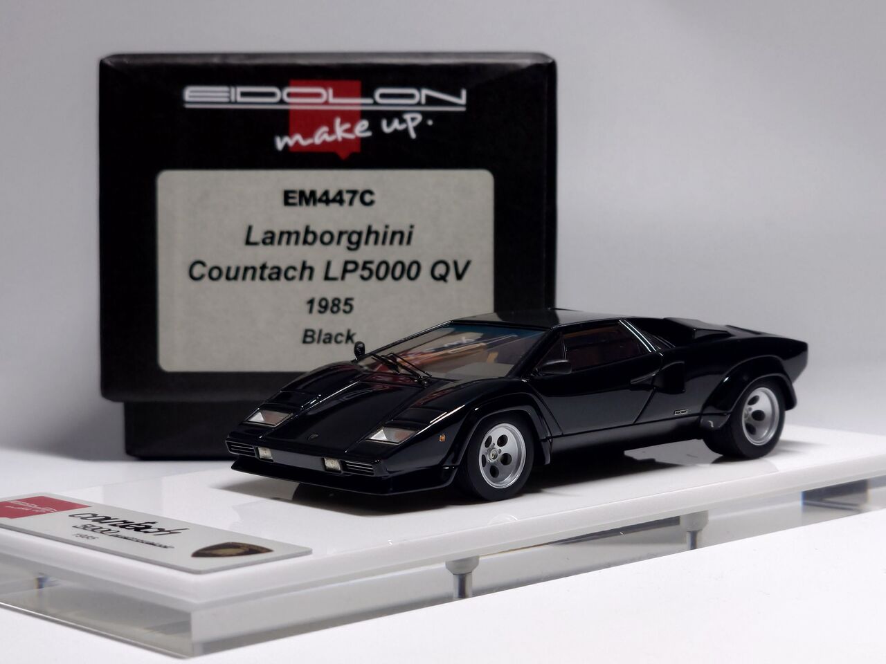 またまた.EIDOLON 1/43 Lamborghini Countach LP5000 QV 1985 Black