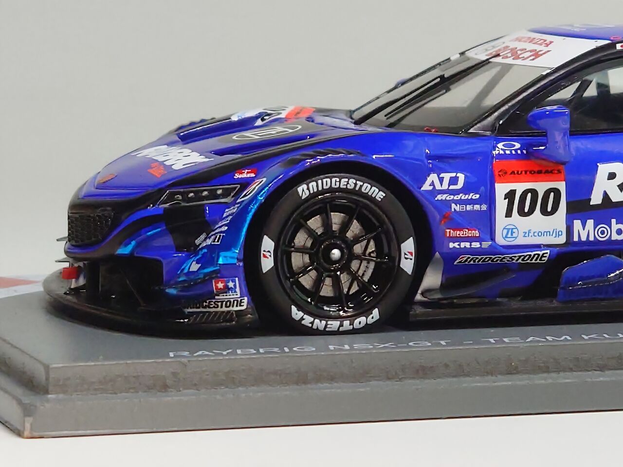 衝撃の大逆転チャンピオン決定..Spark 1/43 RAYBRIG NSX-GT 衝撃の大逆転チャンピオン決定..Spark 1/43 RAYBRIG NSX-GT