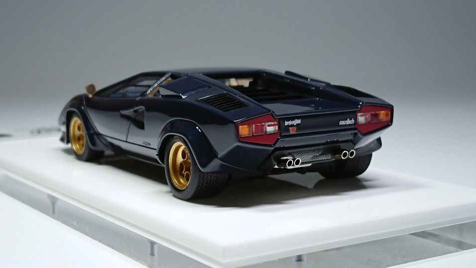 初のウォルターウルフEIDOLON 1/43 Lamborghini Countach LP400S
