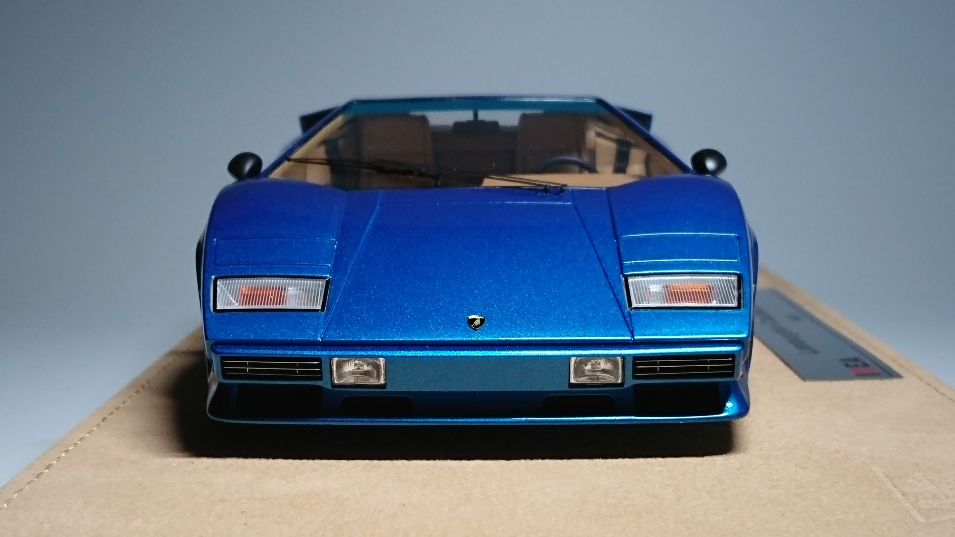 初IDEA..IDEA 1/18 Lamborghini Countach LP400S 1978 (Series 1