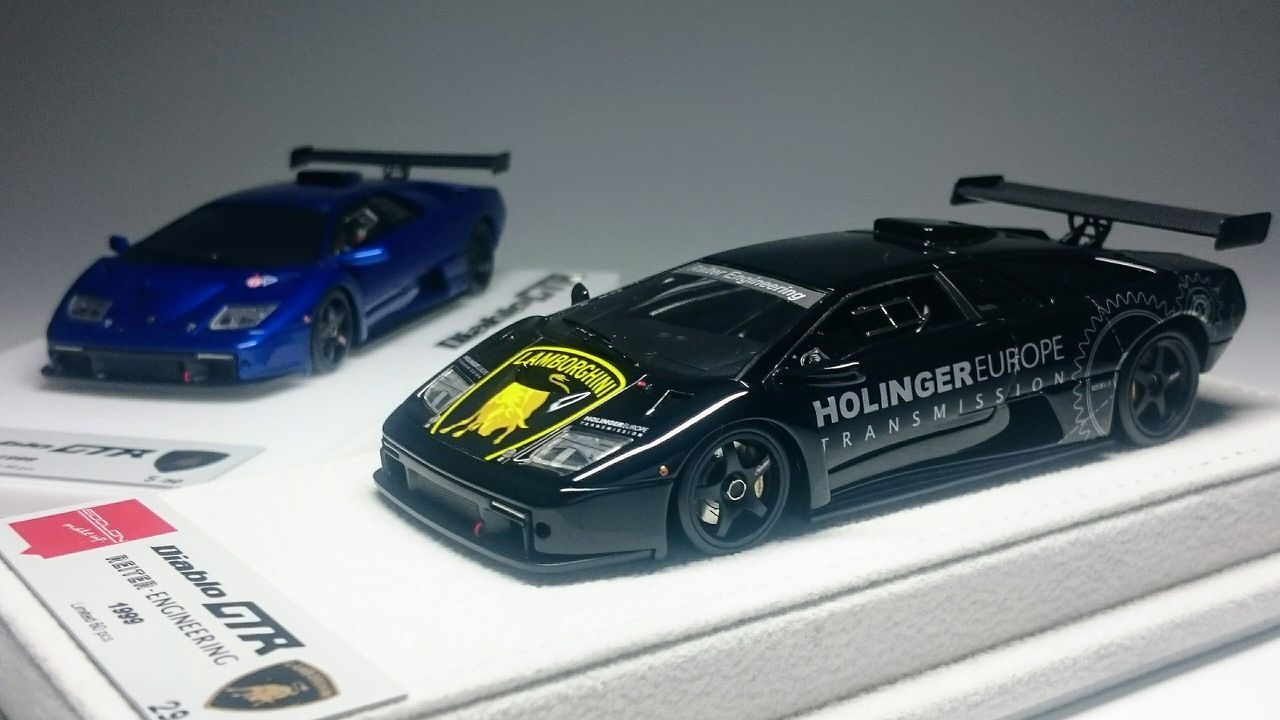 り**様 アイドロン　1/43 ランボルギーニ　ディアブロ　GTR マットブラッ り**様 アイドロン 1/43 ランボルギーニ ディアブロ GTR マット