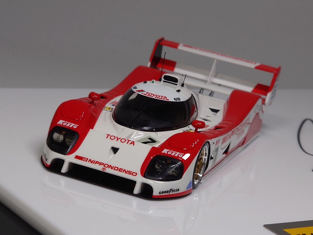 1/43 MAKE UP Build Up Model TOYOTA GT-ONE TS020 No.27 Le