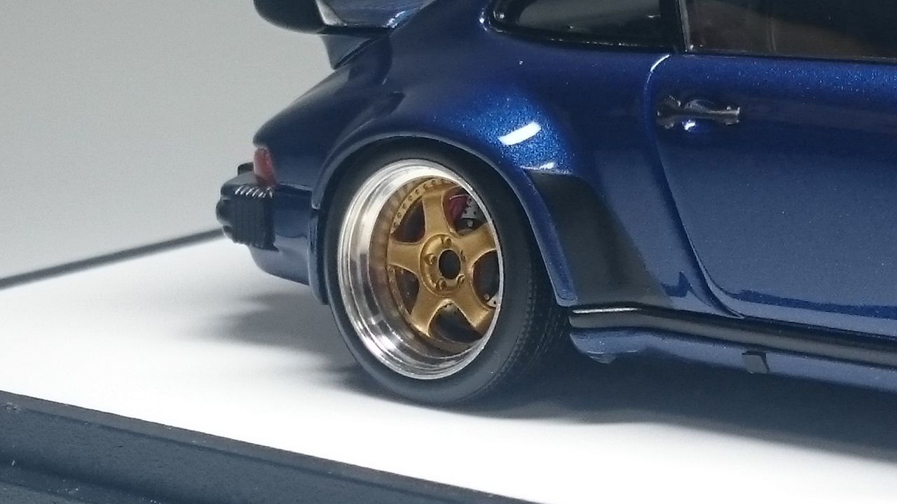 Vision1/43Porsche 930 turbo 1988 Metallic Dark Blue : ミニカー道中記