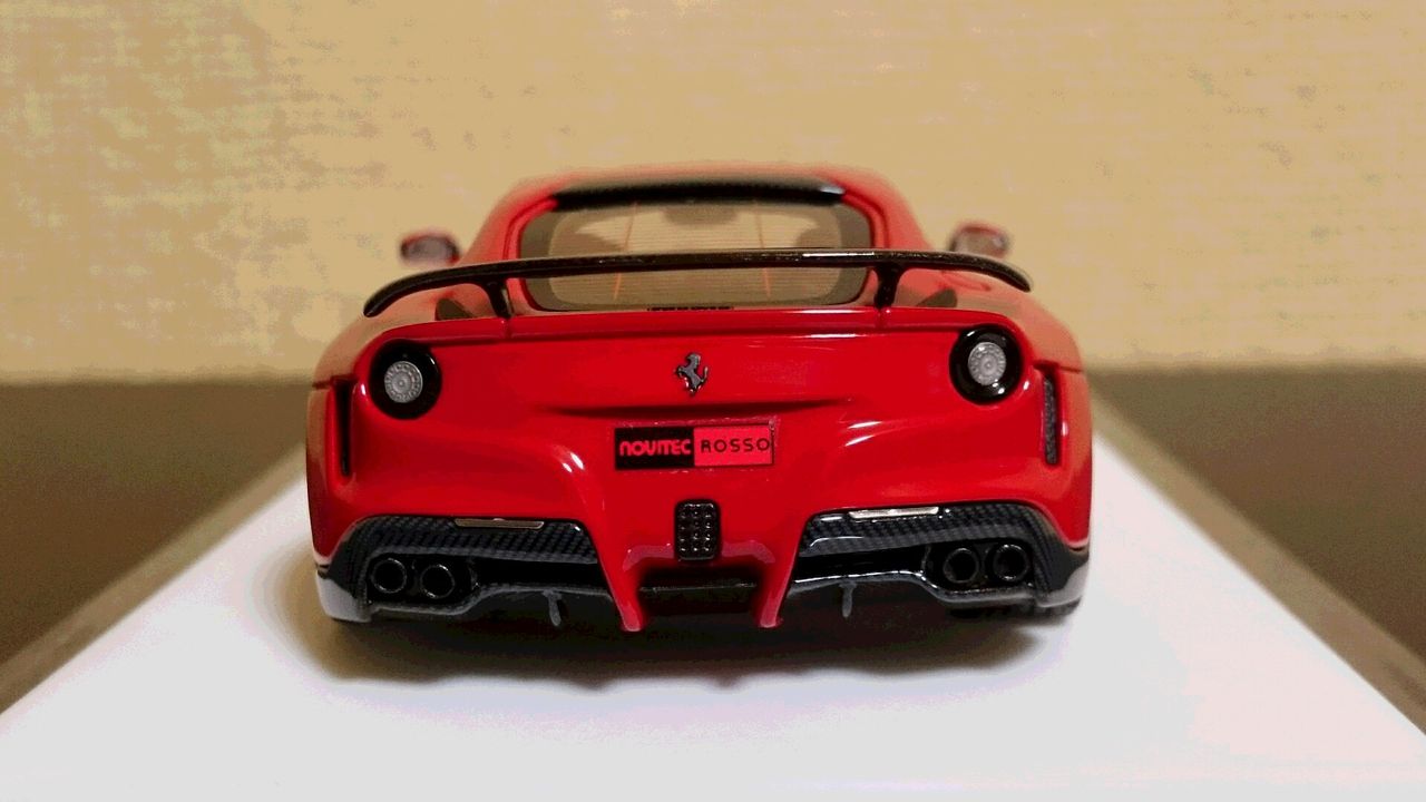 【非売品】Ferrari F12 ベルリネッタ 1/43 フェラーリ　コーンズ コーンズ 芝ショールーム 】Ferrari F12 Berlinetta（車体末尾