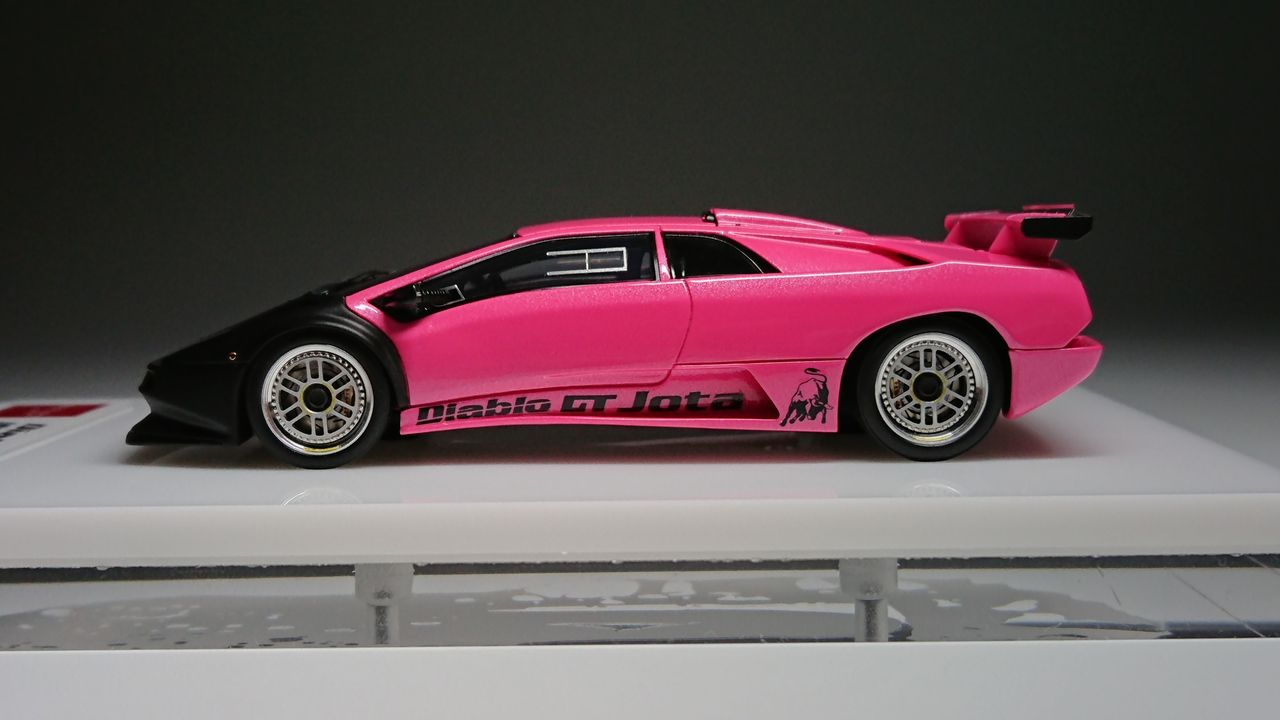 MRコレクション　1/43　ランボルギーニ　ディアブロ　SV　1995年式 ミニチャンプス MAXICHAMPS 940103570 1/43 ランボルギーニ