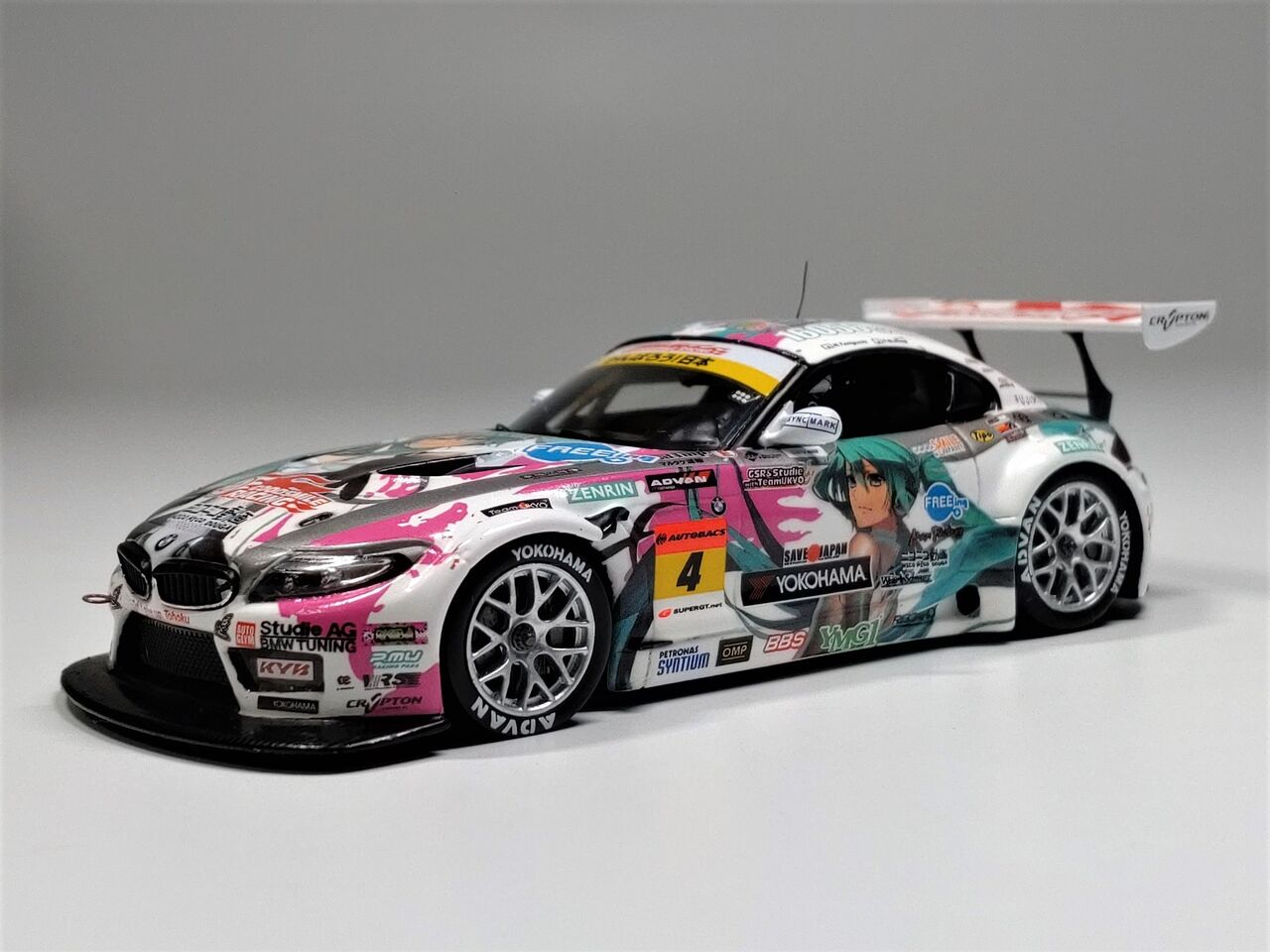【美品】1/43 BMW特注 4 Series Coupe ミニカー BMW 4 Series Gran Coupé Silver 1:43 Kyosho Dealer Edition