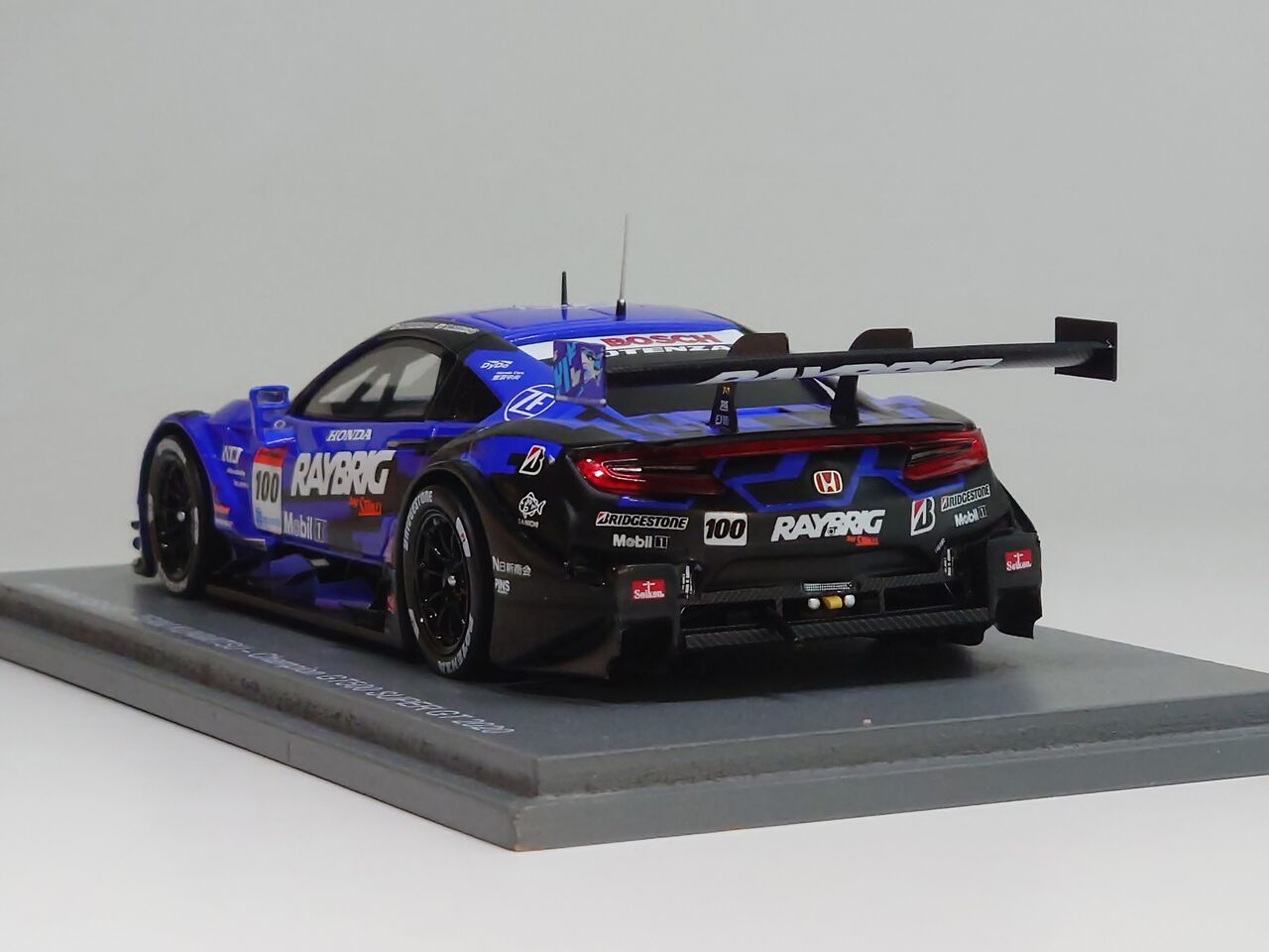 衝撃の大逆転チャンピオン決定..Spark 1/43 RAYBRIG NSX-GT 衝撃の大逆転チャンピオン決定..Spark 1/43 RAYBRIG NSX-GT