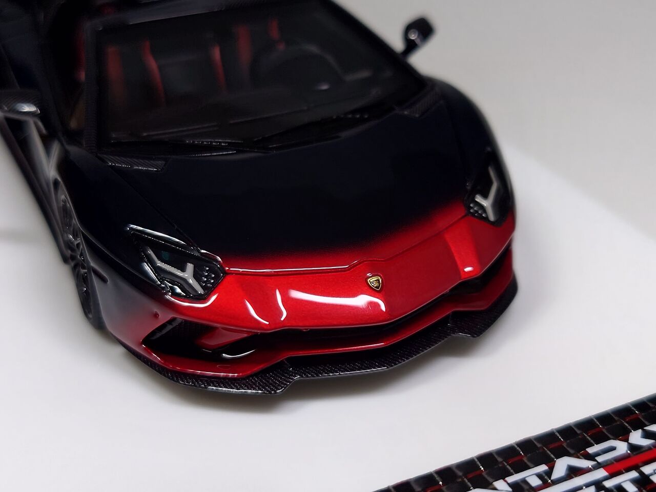 火..EIDOLON COLLECTION 1/43 Lamborghini Aventador S Roadster