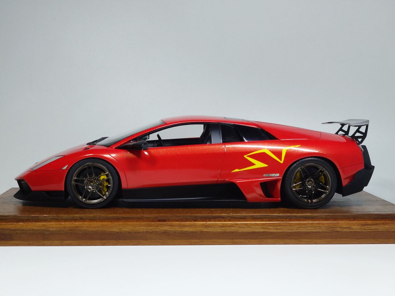 退院(祝い).MR Collection 1/18 Lamborghini Murcielago LP670-4 SV