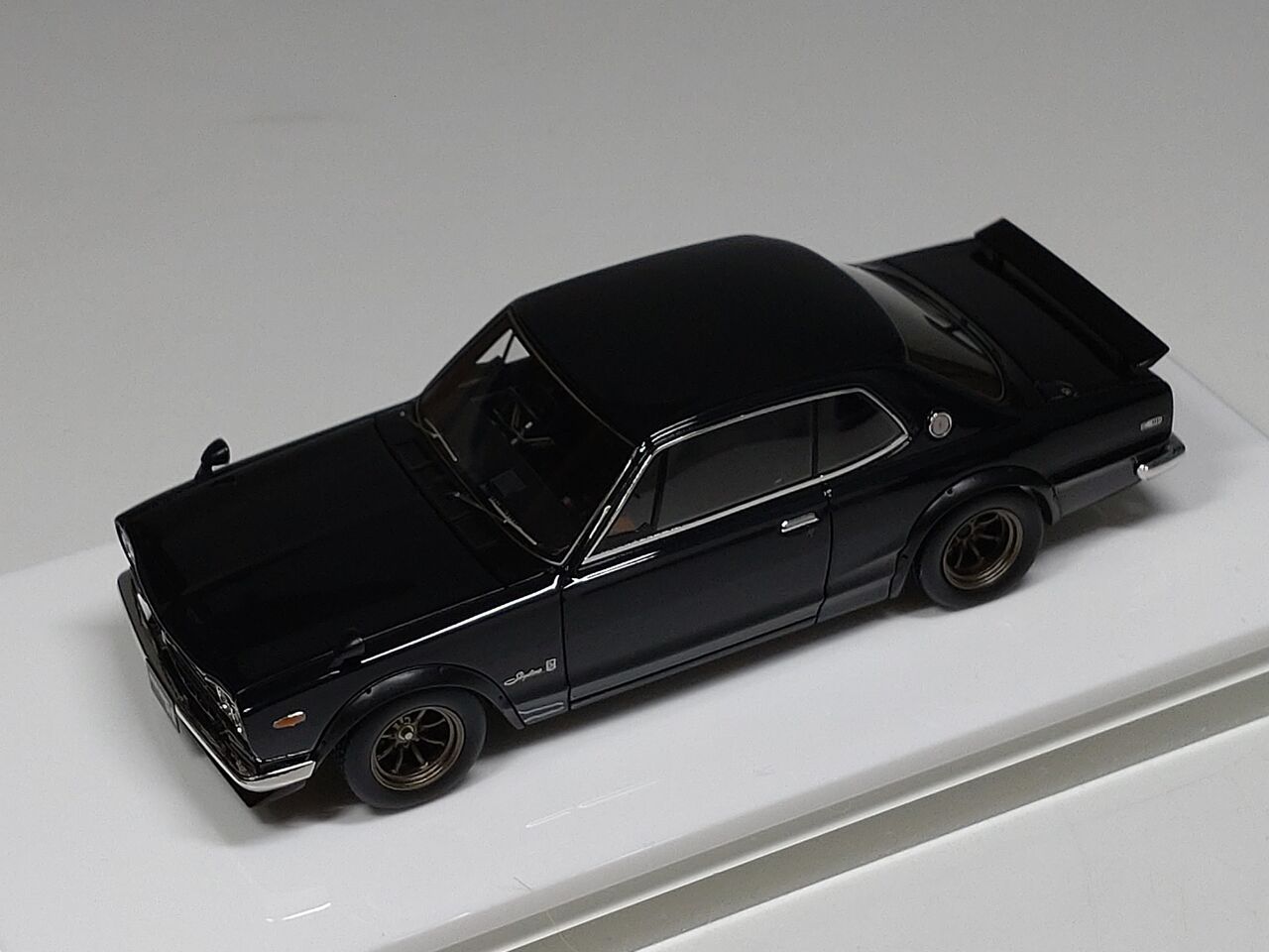 もしかして再び..Vision 1/43 NISSAN SKYLINE HT 2000GT-R