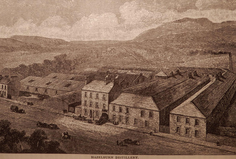 ロングモーン蒸留所とヘーゼルバーン蒸留所