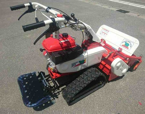 7747AB02-3A0E-4B1D-AF9D-1448EAA94C1E