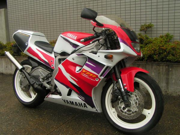 ヤマハ Tzr２５０spr East West Log