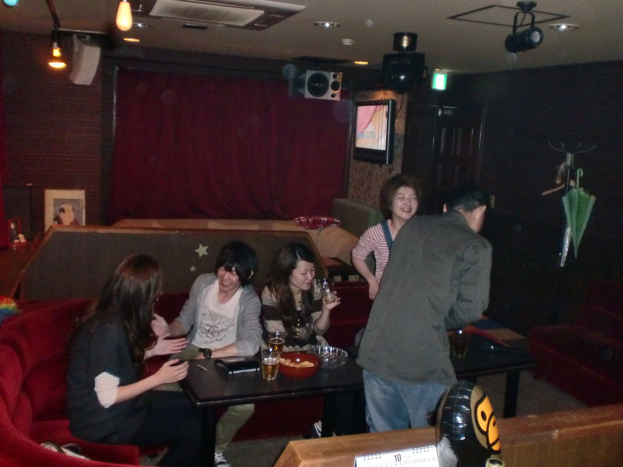 オッパイパブ 踊る女 １６ : 青森本町 BAR ROOM