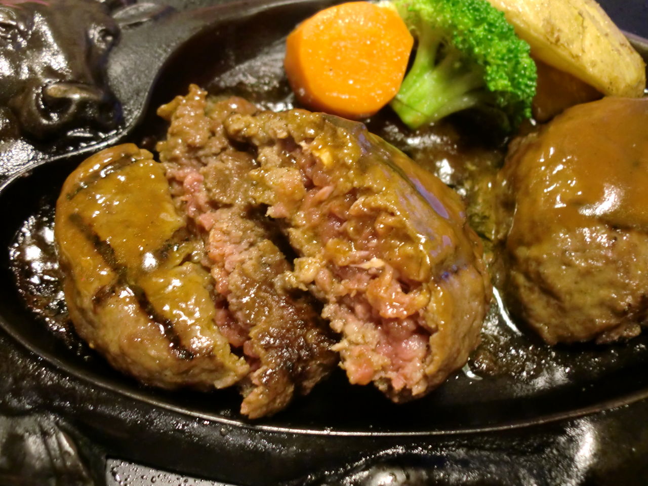 さわやかの げんこつハンバーグ 生きてるだけで丸儲け