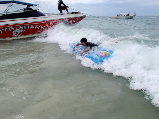 1081018_427031710744312_592311877_n