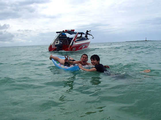 1081774_427031700744313_1034378341_n