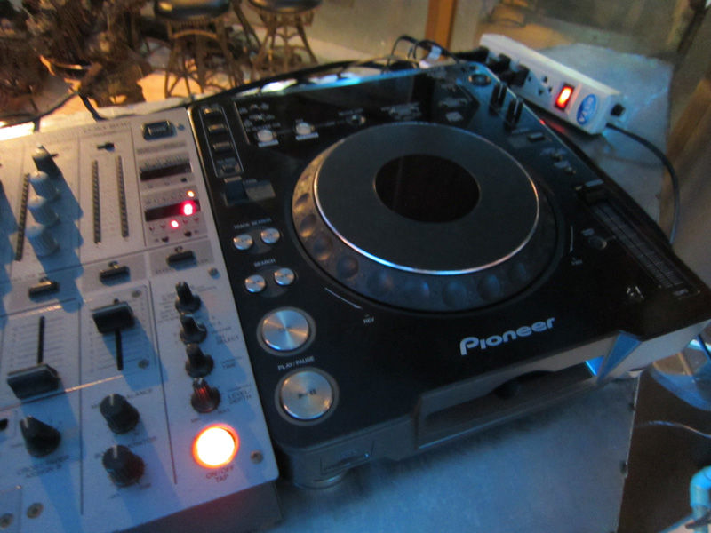 Djブース作りました シーロム店 Bar Wood Ball Blog バンコクの Barウッドボール 店主のブログ