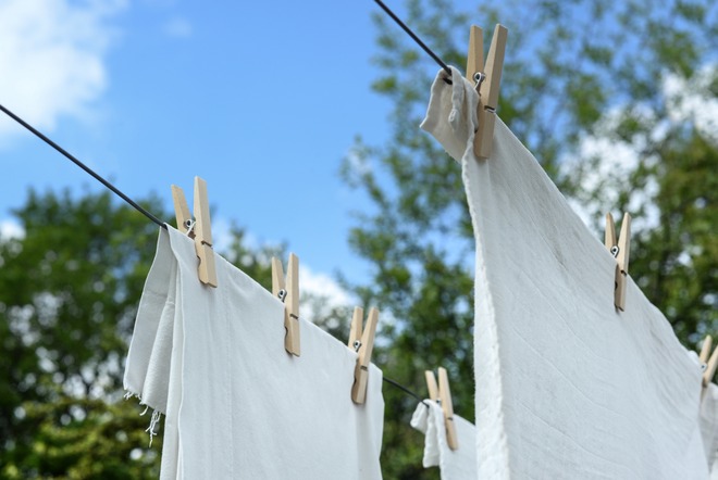 white-textile-1122167