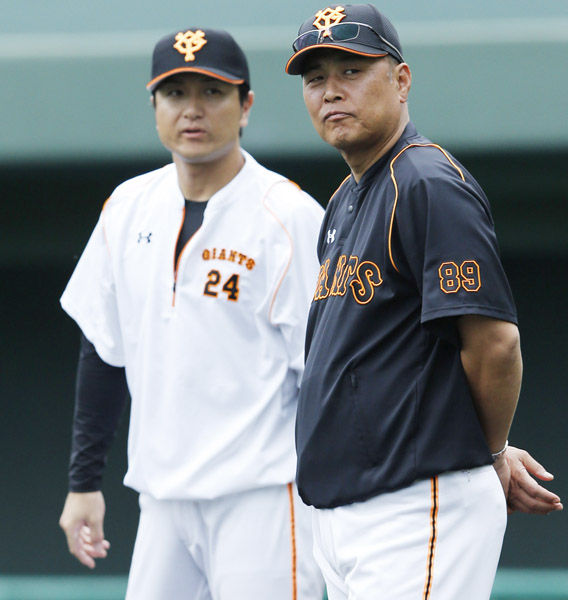 巨人村田真ヘッドコーチ 解雇どころか新たに役職を任され続投 Baseballlog 巨人村田真ヘッドコーチ 解雇どころか新たに役職を任され続投 Baseballlog