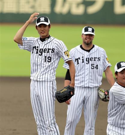 引退の阪神メッセンジャー 藤浪にはもっと自分にいろいろ聞きに来てほしかった Baseballlog 引退の阪神メッセンジャー 藤浪にはもっと自分にいろいろ聞きに来てほしかった Baseballlog