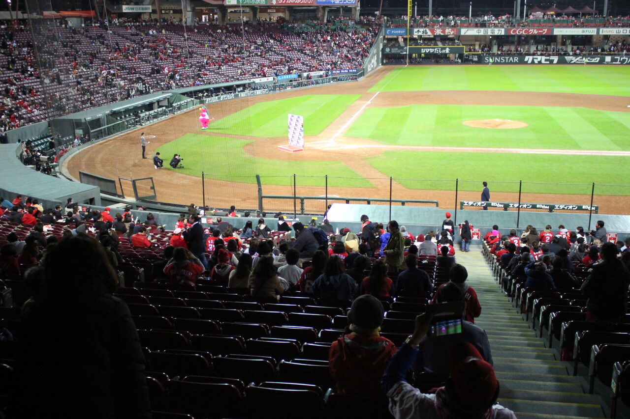 野球の記録で話したい セが12年ぶりに勝越し