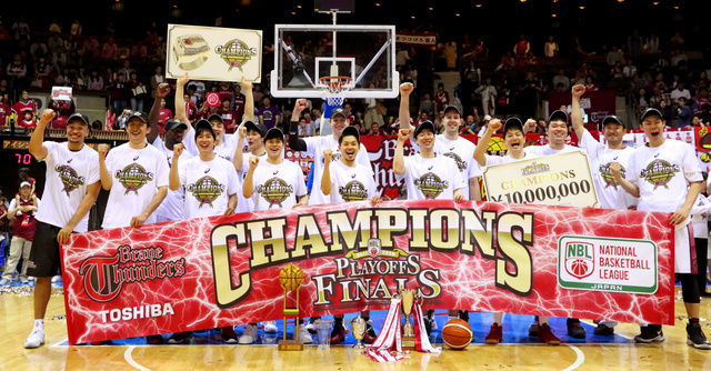 東芝神奈川が最後のnbl王者に Mvpは辻直人 バスケ速報 2chまとめ 東芝神奈川が最後のnbl王者に Mvpは辻直人 バスケ速報 2chまとめ