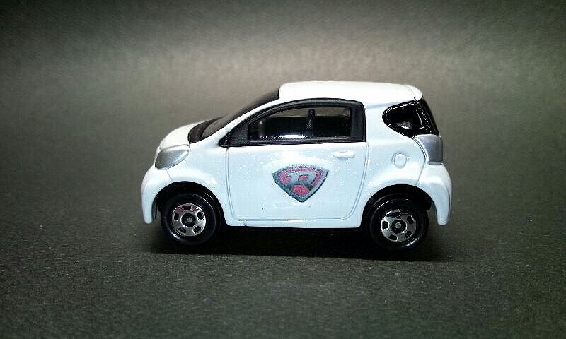 トミカ No 19 Toyota Iq トヨタ Iq ミニカー レビュー たばらん日記