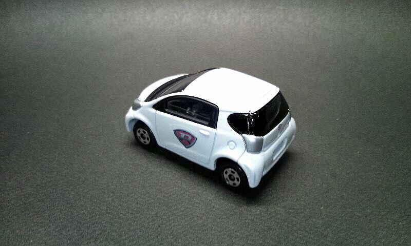 トミカ No 19 Toyota Iq トヨタ Iq ミニカー レビュー たばらん日記