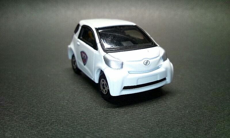 トミカ No 19 Toyota Iq トヨタ Iq ミニカー レビュー たばらん日記