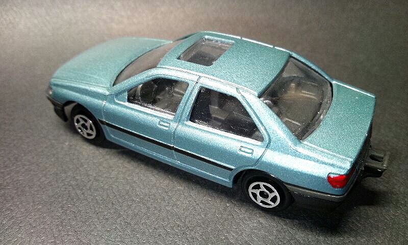 タイヤ☆PEUGEOT／プジョー 406ST 1/10スケール 期間限定」の