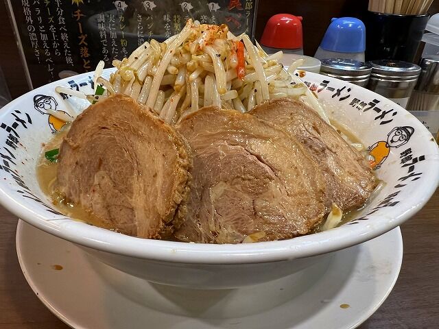 野郎ラーメン 川崎東口店 : ラーメン同好会