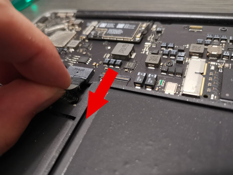 debrancher-batterie-macbook-air