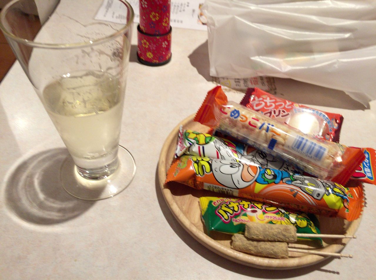 新宿 駄菓子居酒屋 縁日 懐かしの駄菓子で満腹 バトル オブ チャイニーズ