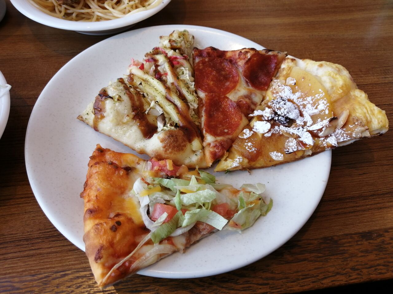 京王よみうりランド駅 シェーキーズ よみうりランド店 ピザ パスタ スイーツと食べ放題 バトル オブ チャイニーズ 京王よみうりランド駅 シェーキーズ よみうりランド店 ピザ パスタ スイーツと食べ放題 バトル オブ チャイニーズ