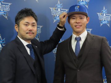 中川颯、こどもの頃から横浜スタジアムに「三浦監督のグラブが欲しくて」　ベイスターズファンの祖父は入団が決まって泣いていた