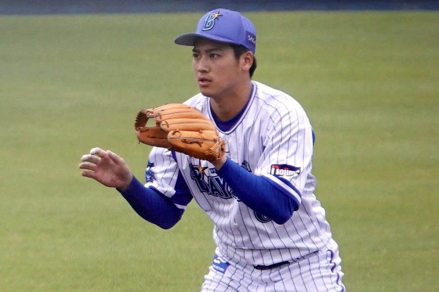 DeNA森敬斗、守備指標 UZR改善 +0.7 : ベイスターズNEWS