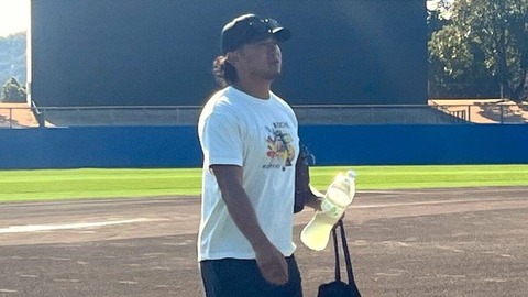 カブス今永昇太が高知で自主トレ、中日・金丸夢斗と広島・森翔平のコーチも