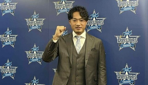 石田健 (6)