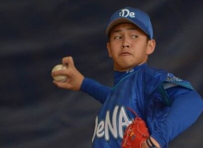 山崎康晃 (24)