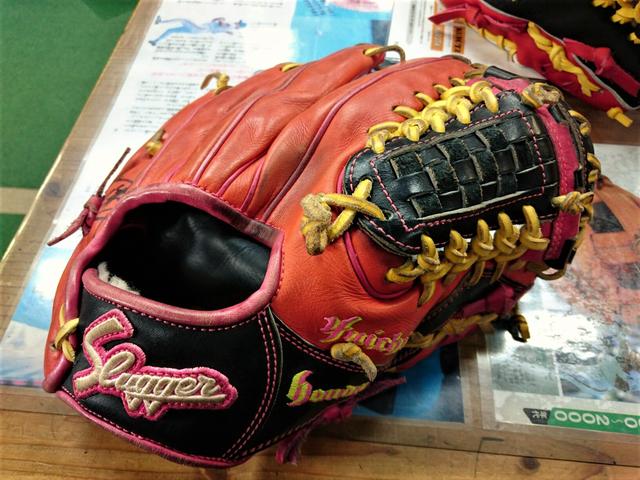 久保田運動具店福岡支店へ : GLOVE HUNTER グラブ ハンター 久保田運動具店福岡支店へ : GLOVE HUNTER グラブ ハンター