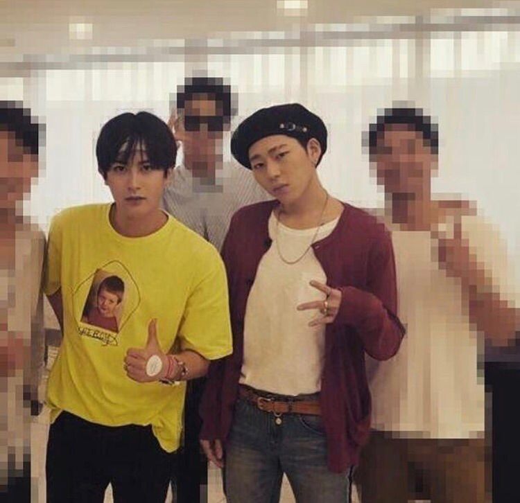 7/27 ジコのサイン会に来たジェヒョが美少年 : Block Bについて語る